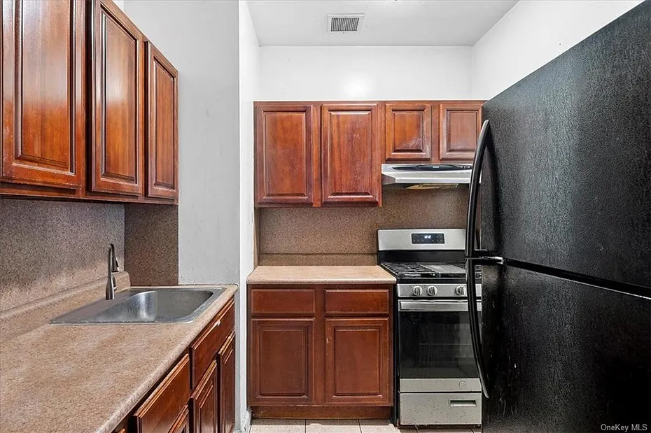 1012 Faile Street  #1012A Photo 8