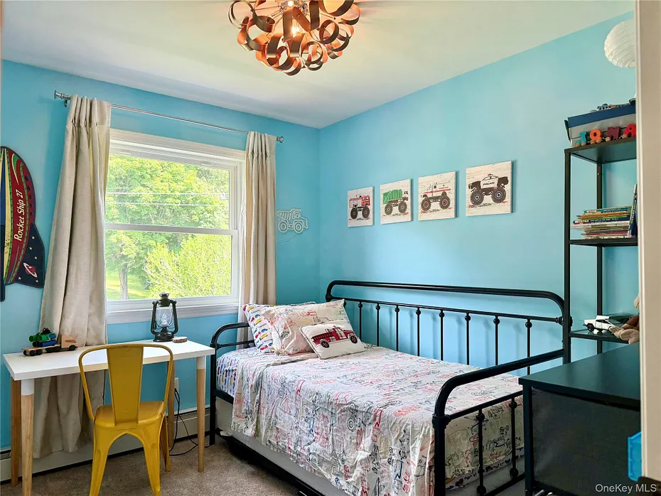 26 Bridle Lane Photo 17