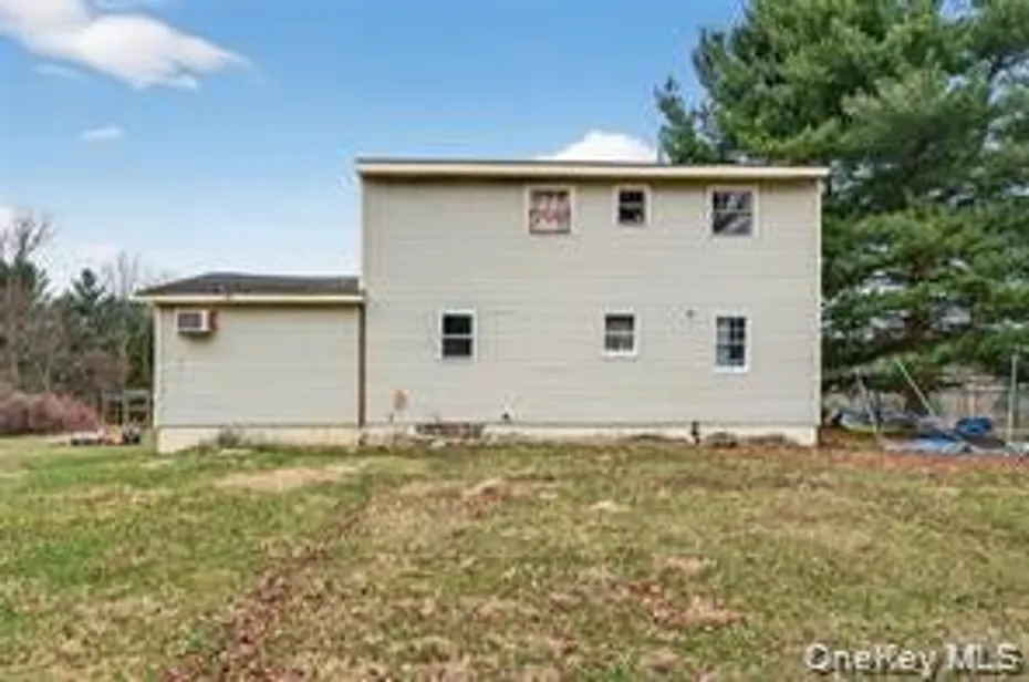 251 Prospect Road Photo 8