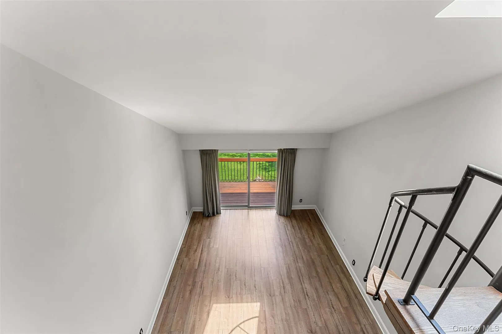 18 Bronxville Glen Drive  #3-12 Photo 27