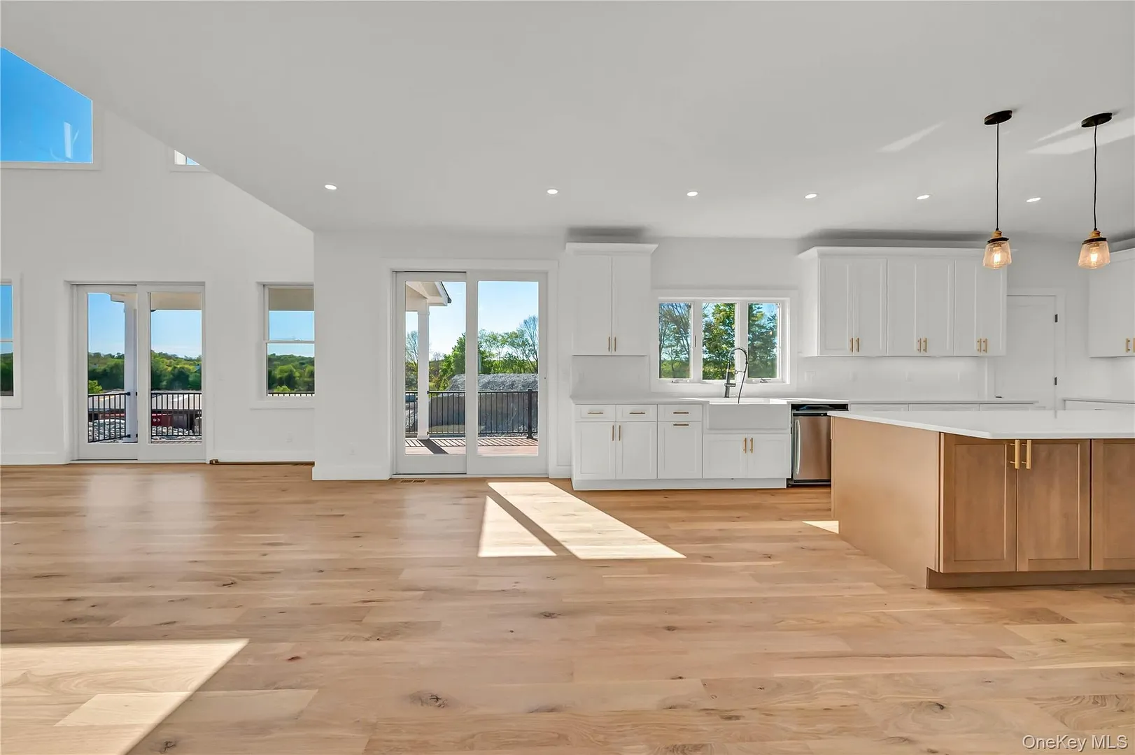 71 Abu Mousa Drive Photo 8