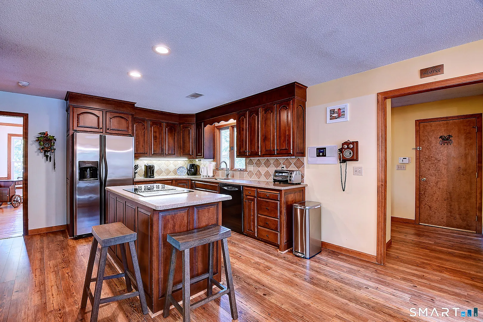 6 Smithbrook Terrace Photo 6