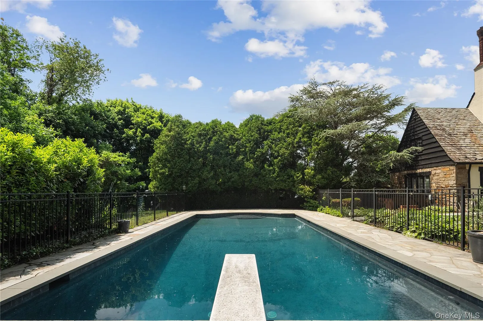 34 Hevelyne Road Photo 31