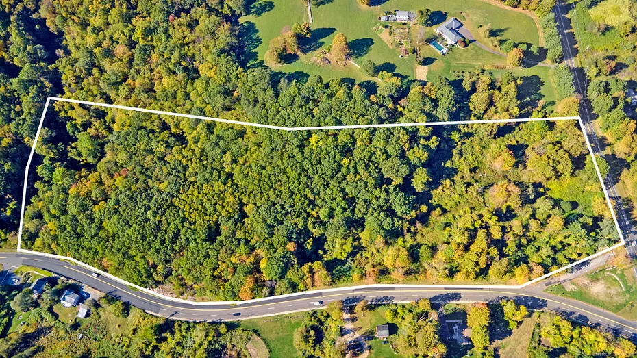 741 Echo Lake Road Photo 5