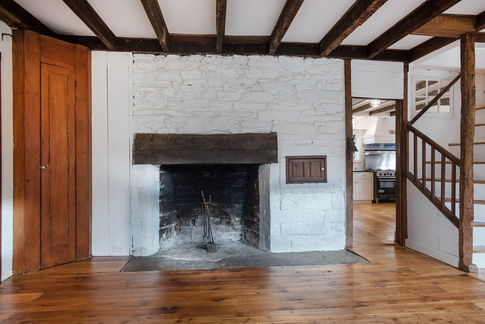 1709 Newfield Avenue Photo 9