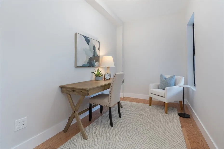 148 Falcon St #1 Photo 12