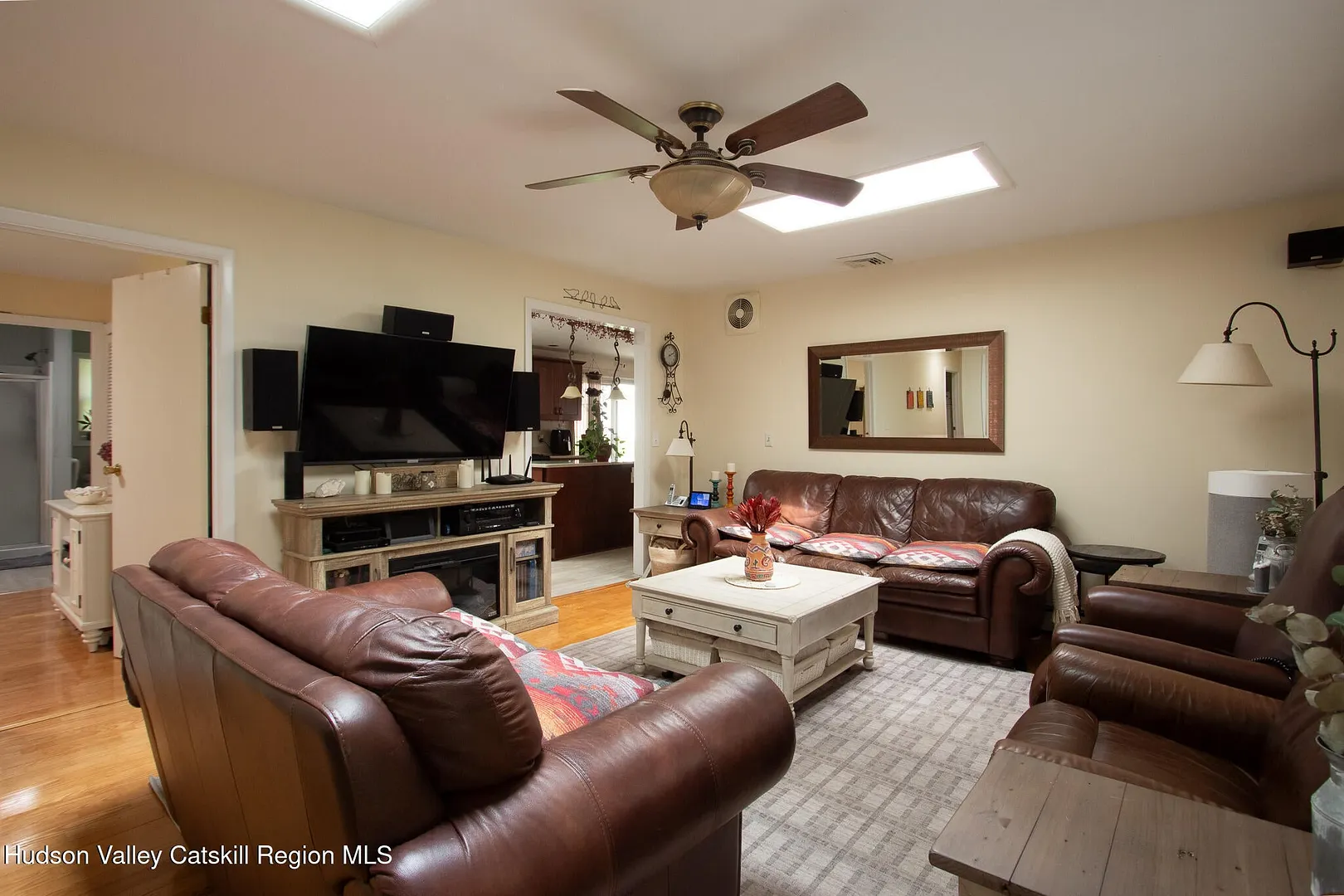 75 Oak Leaf Drive Photo 9