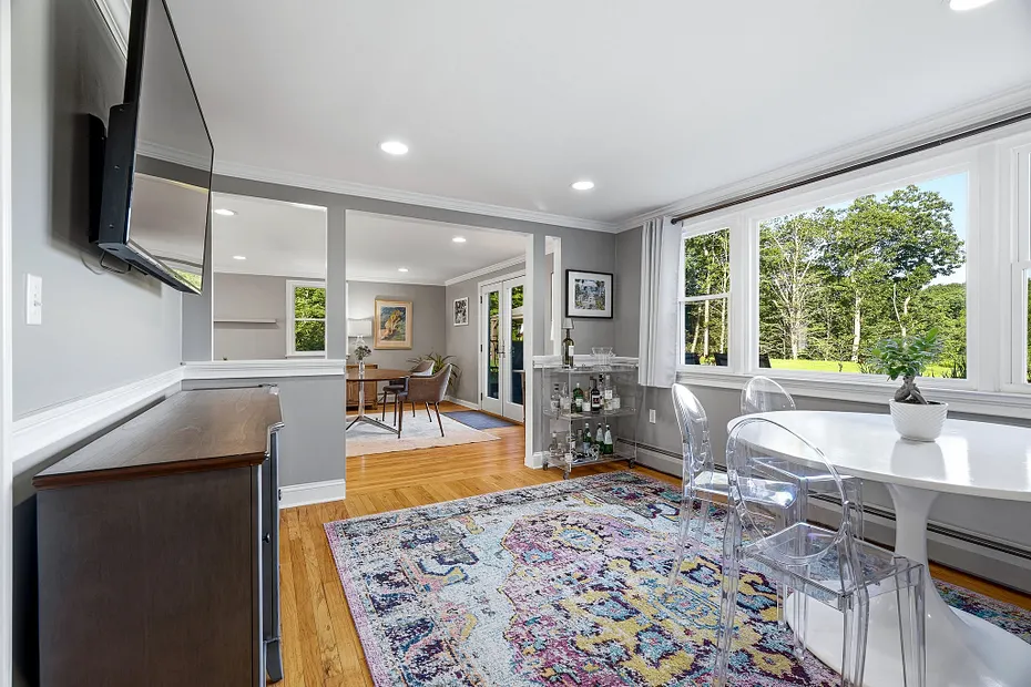 6 Jericho Drive Photo 9