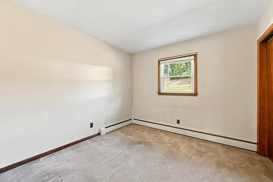 3 Holly Lane Photo 15