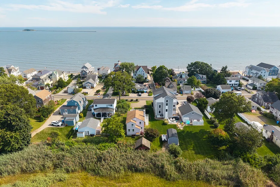 144 Shore Road Photo 28