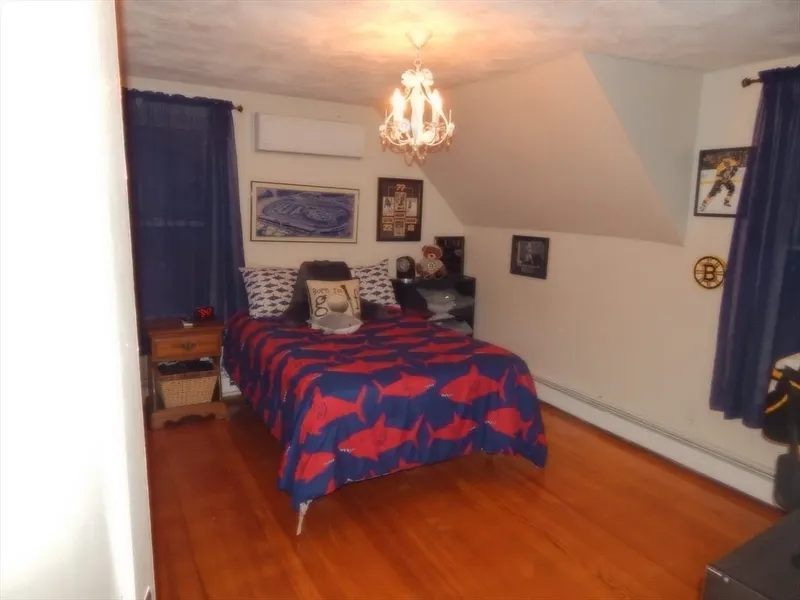 20 Virginia Ter Photo 21