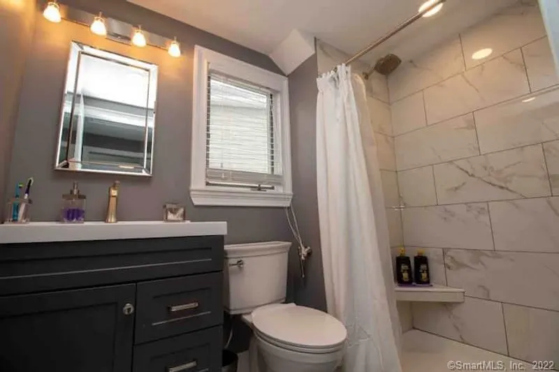 21 Groveway #21 Photo 12
