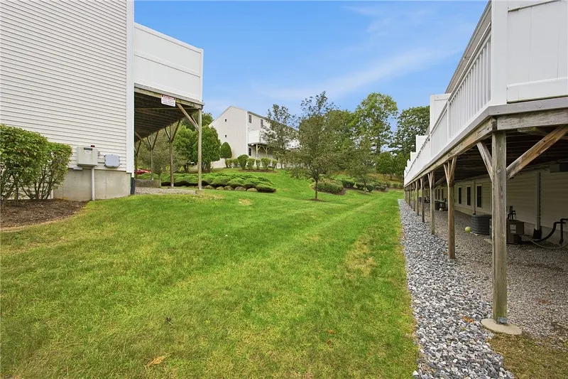 68 Red Brook Lane Photo 36