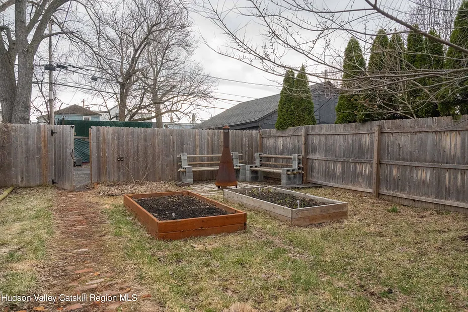 517 State Street Photo 32