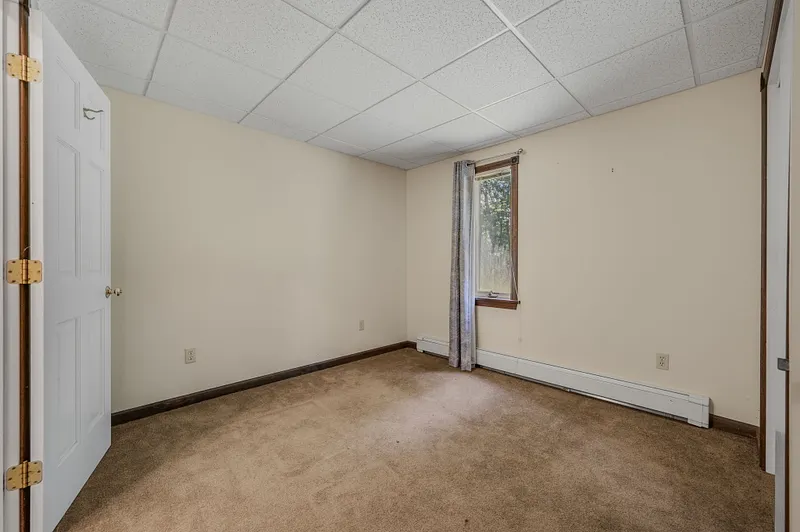 82 Sill Lane Photo 32