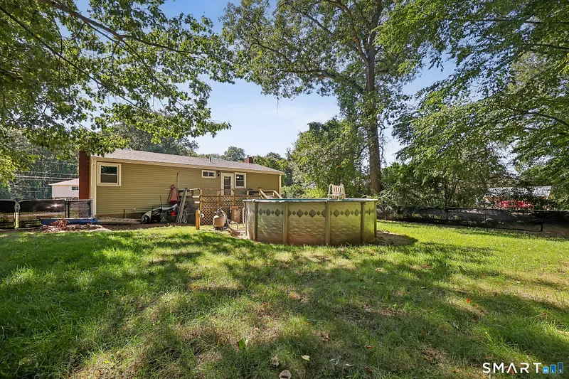 144 Woodland Drive Photo 23