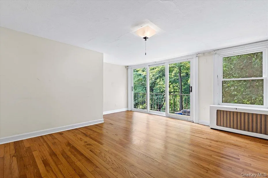 38 Fenimore Drive Photo 24