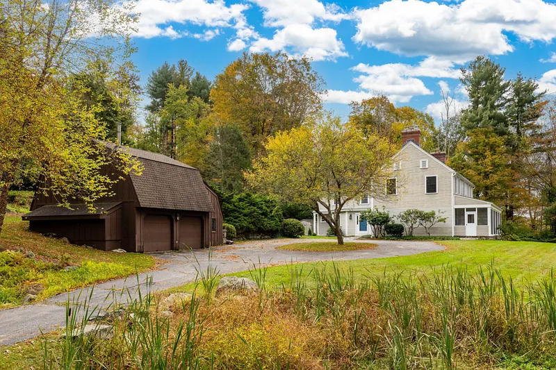 720 Town Hill Road Photo 3