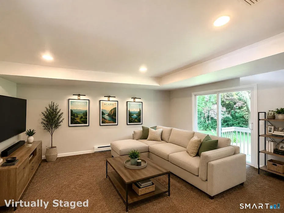35 Woodmont Road Photo 10
