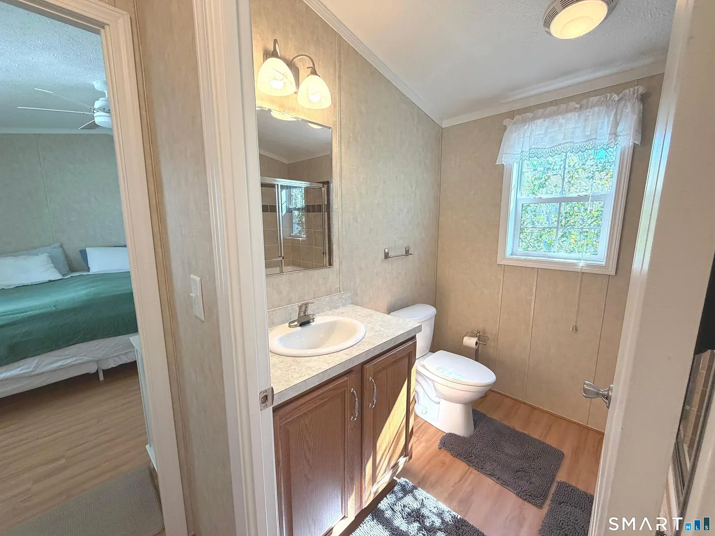 50 Linden Avenue North Photo 12
