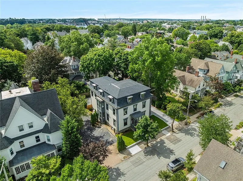 613 Angell Street Photo 1