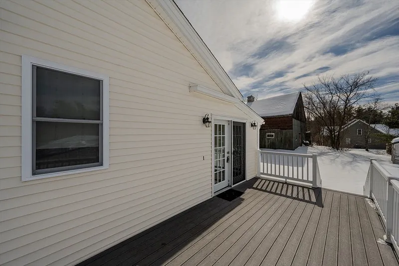 590 Salem Road Photo 20