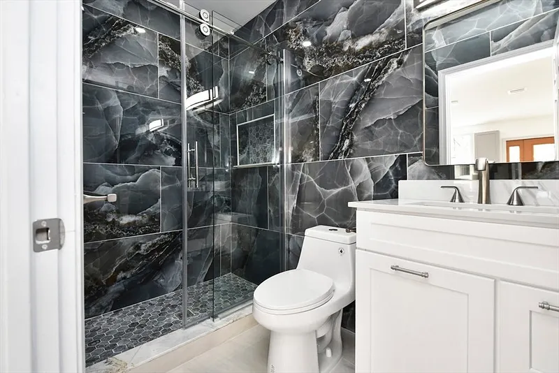 1 Stockwell Road Photo 13