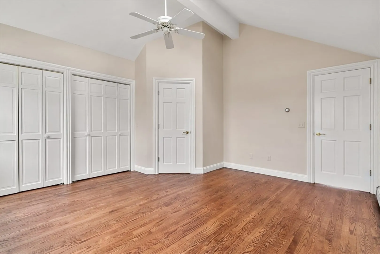 52 Bearskin Neck Photo 23