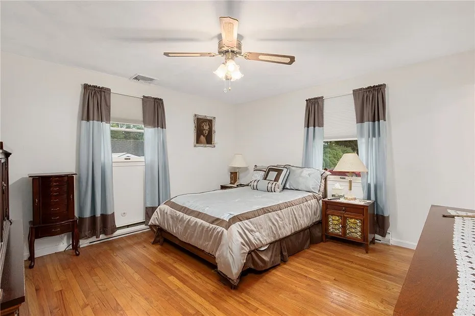 68 Birchwood Drive Photo 32