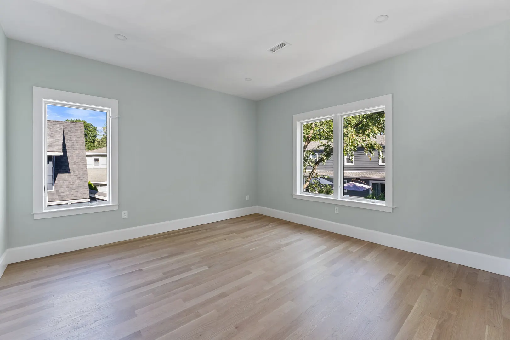 59 Myrtle Boulevard Photo 17