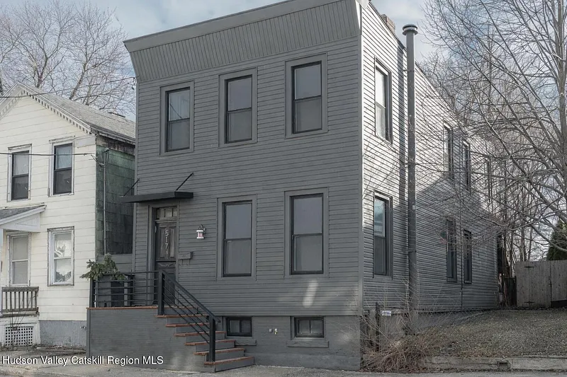 517 State Street Photo 1
