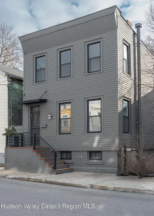 517 State Street Photo 34