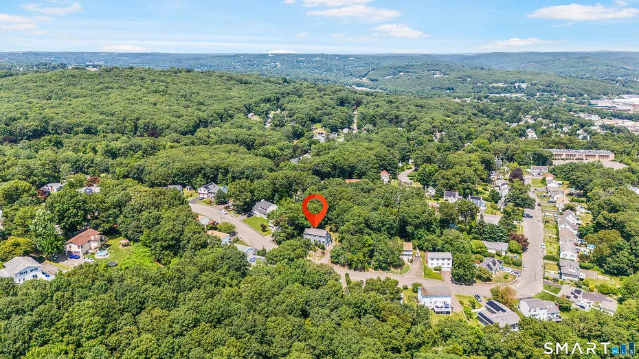 128 Midwood Avenue Photo 35