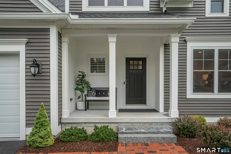 9 Griswold Place #9 Photo 3