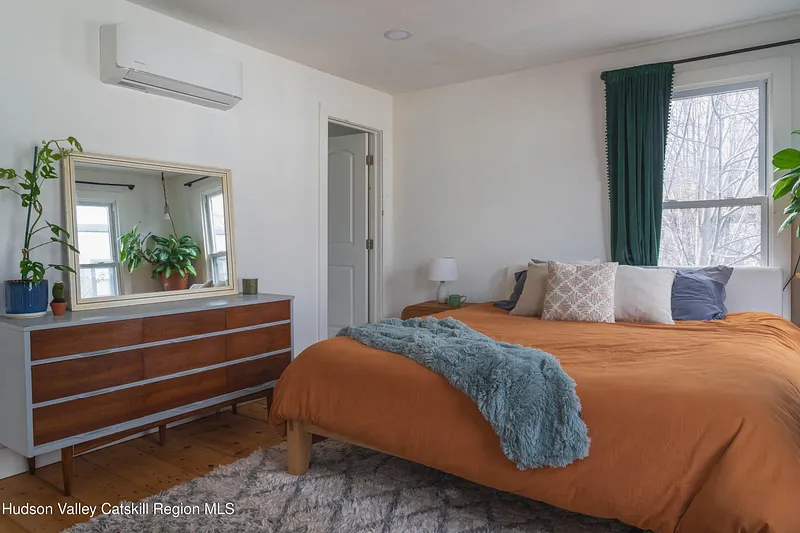 517 State Street Photo 20
