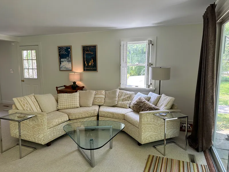 5 Glendale Rd #Cottage Photo 1