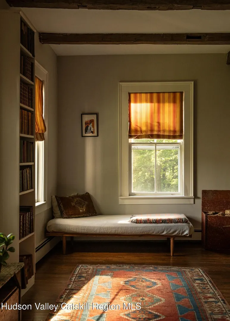 132 Decker Road Photo 16
