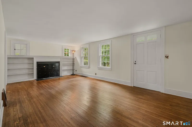 155 Hamburg Road Photo 18