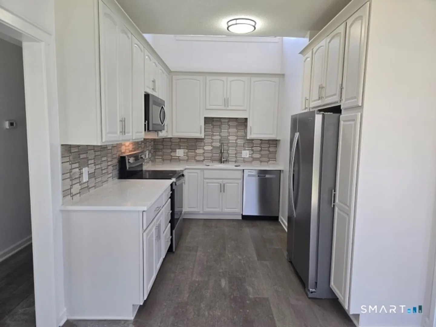 930 Heritage Village  #B Photo 4