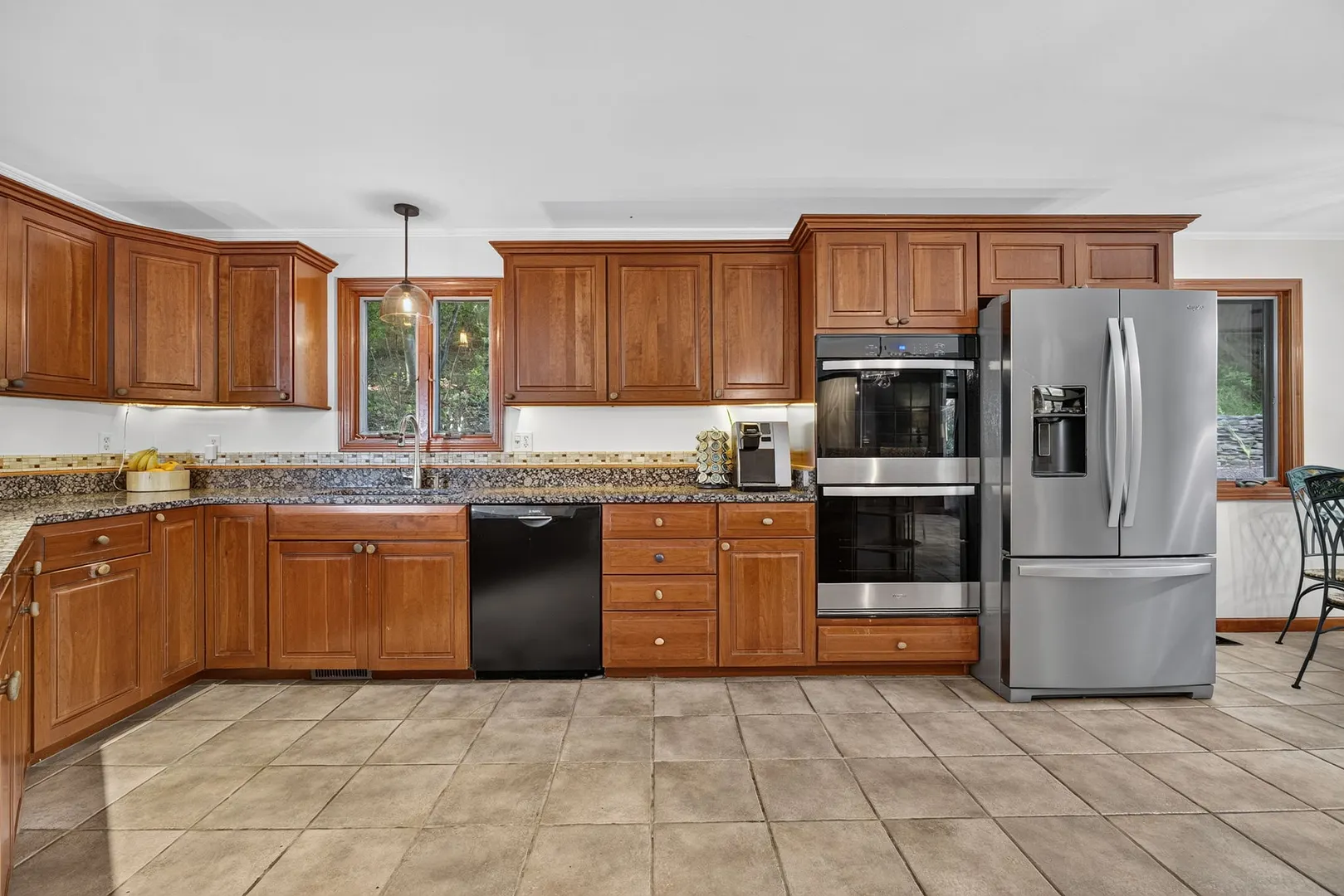 5 Connally Drive Photo 3