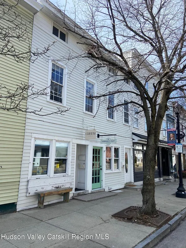 227 Warren Street Photo 3