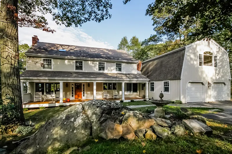 334 Barrack Hill Road Photo 1