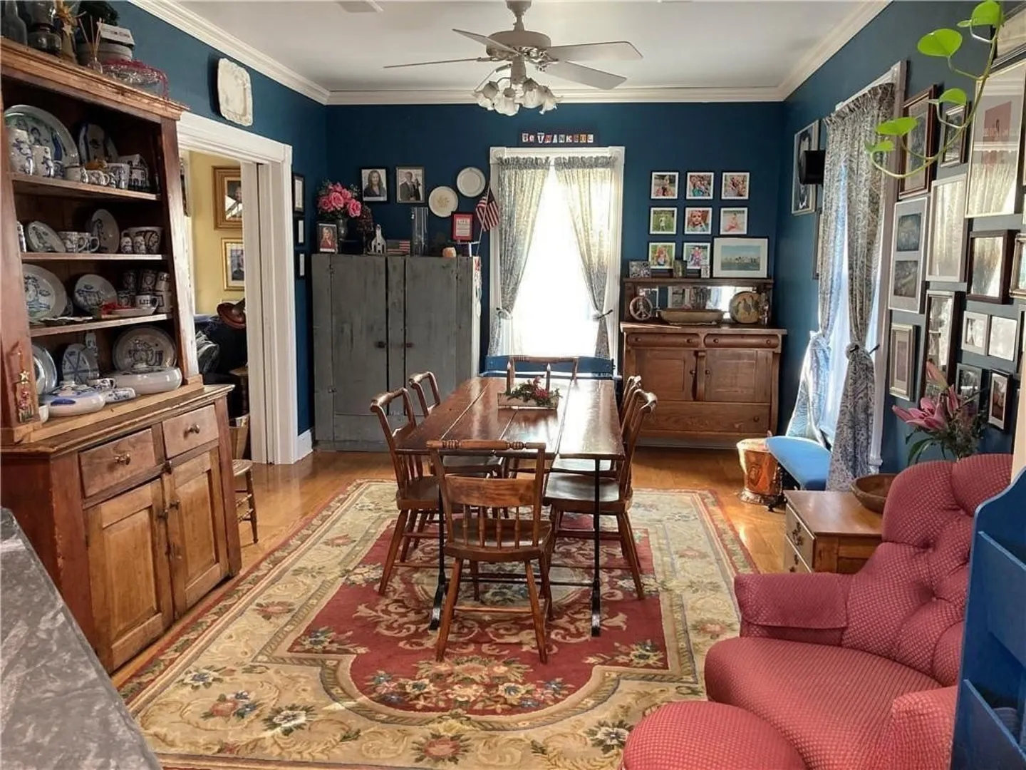 126 East Avenue Photo 8