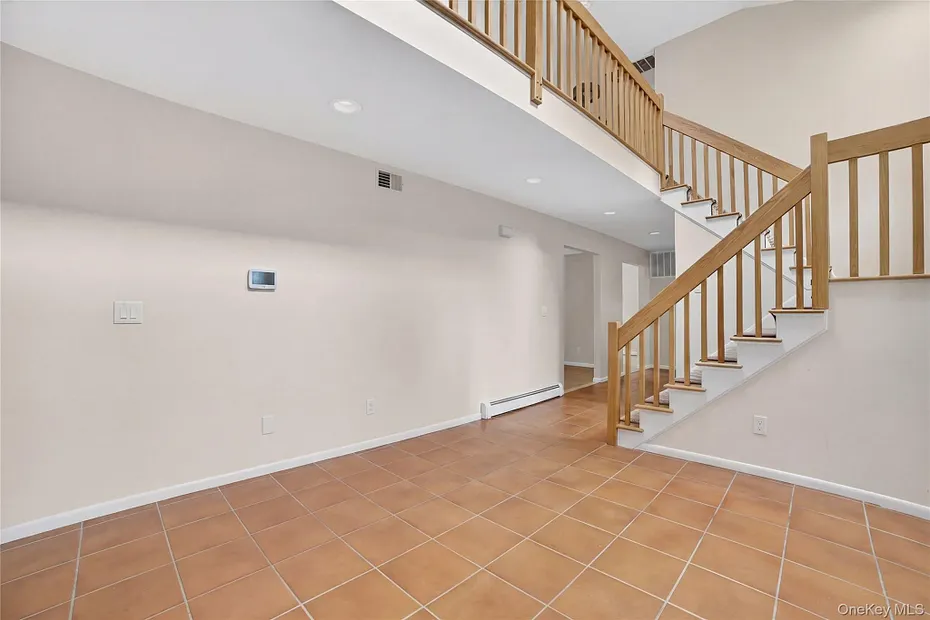 3 Leir Court Photo 6