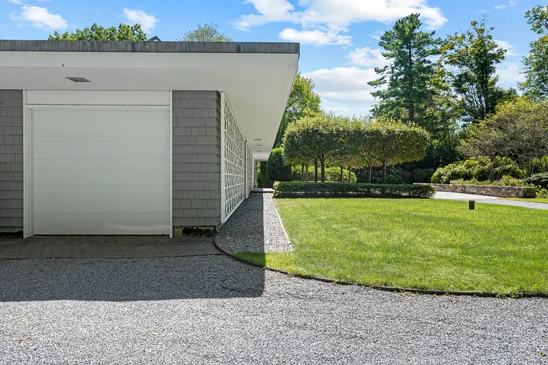 565 Oenoke Ridge Photo 31