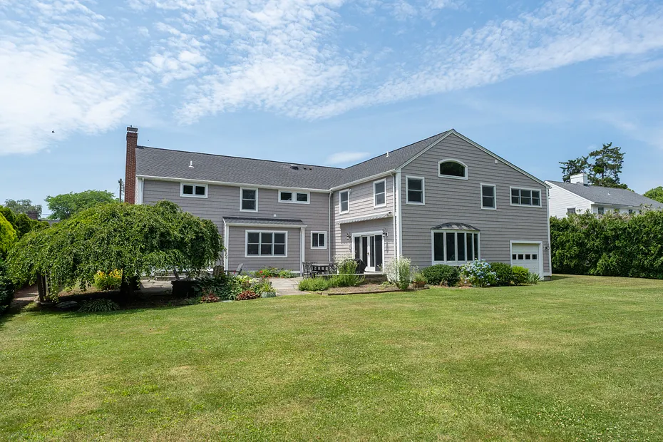 17 Barberry Lane Photo 6