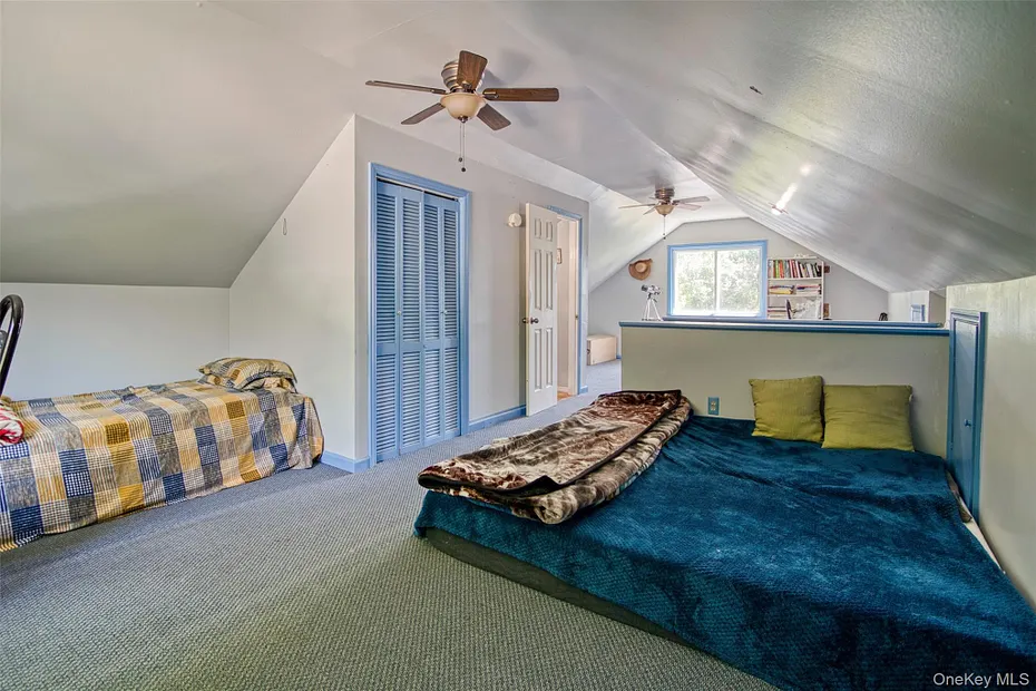 32 Mager Avenue Photo 16