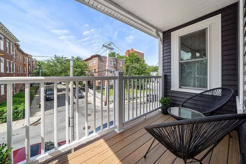8 Brinton St #2 Photo 28