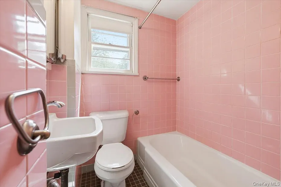159 Ramapo Road Photo 35