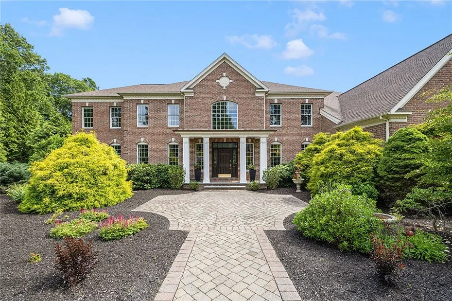 50 Judge Torres Lane Photo 6